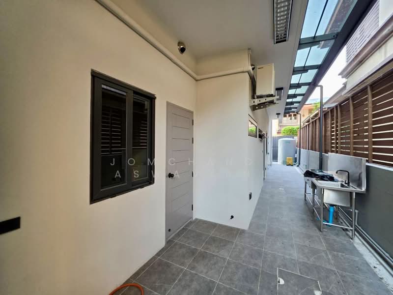 Panya Pattanakarn Village, Bangkok, Soi Phatthanakarn 30, Suan Luang, Suan Luang, Bangkok, 6 Bedrooms, 800 sqm, Single Detached House For Sale, by Jomchanok Aswavibul, 11866493 - DDproperty.com