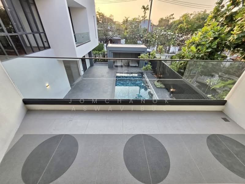Panya Pattanakarn Village, Bangkok, Soi Phatthanakarn 30, Suan Luang, Suan Luang, Bangkok, 6 Bedrooms, 800 sqm, Single Detached House For Sale, by Jomchanok Aswavibul, 11866493 - DDproperty.com
