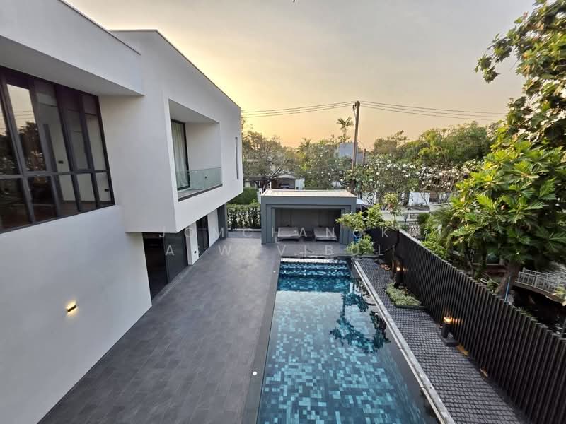 Panya Pattanakarn Village, Bangkok, Soi Phatthanakarn 30, Suan Luang, Suan Luang, Bangkok, 6 Bedrooms, 800 sqm, Single Detached House For Sale, by Jomchanok Aswavibul, 11866493 - DDproperty.com