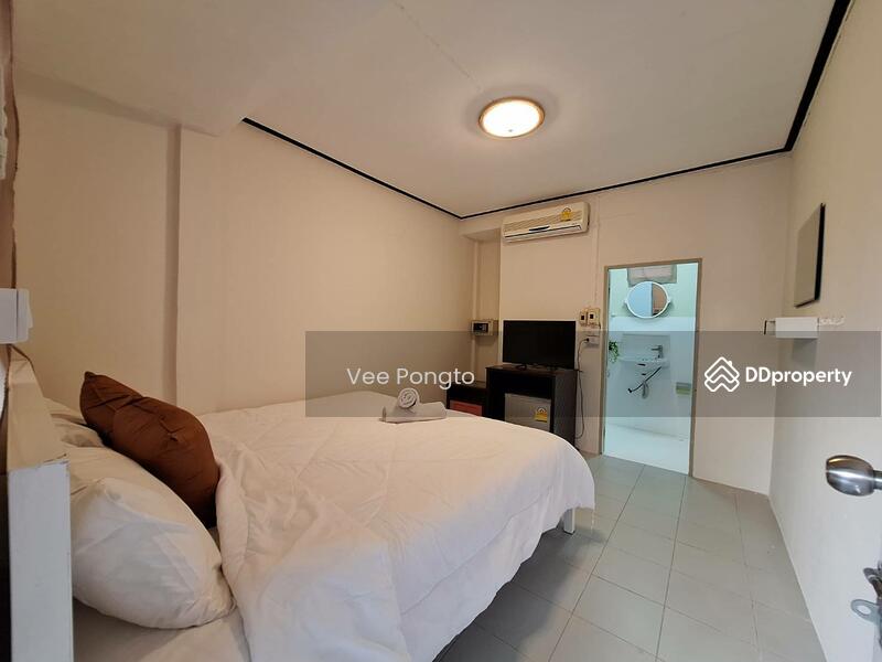 For Sale - Single house near Hilton Hua Hin hotel, 7bedrooms,8bathrooms, Prachuap Khiri Khan