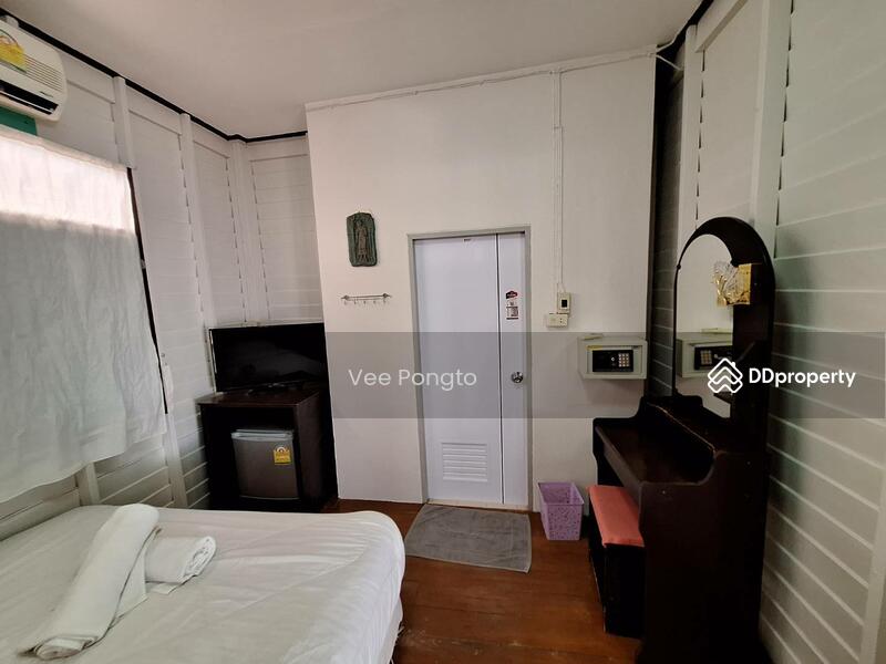 For Sale - Single house near Hilton Hua Hin hotel, 7bedrooms,8bathrooms, Prachuap Khiri Khan