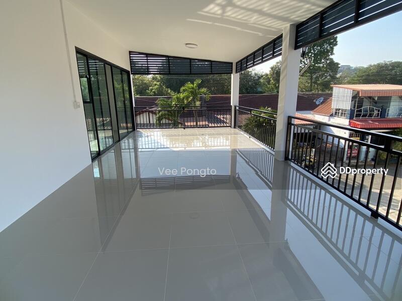 ขาย - Brand New House in a Market Area, ประจวบคีรีขันธ์
