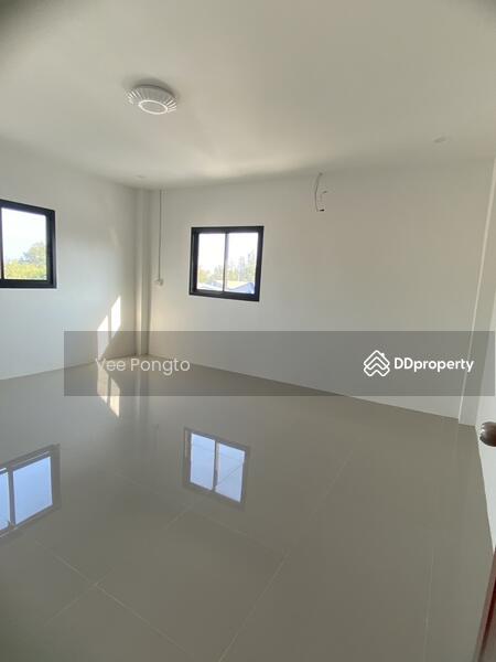 ขาย - Brand New House in a Market Area, ประจวบคีรีขันธ์