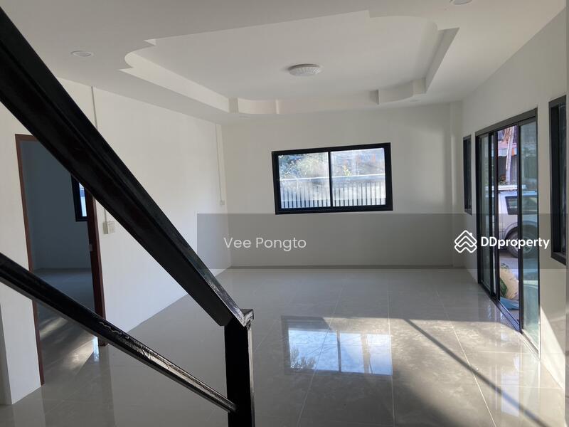ขาย - Brand New House in a Market Area, ประจวบคีรีขันธ์