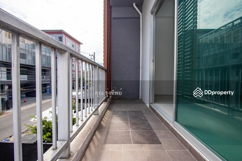 For Sale - Versatile Three-Storey Townhouse/Home Business Unit in Santhitam, Chiang Mai