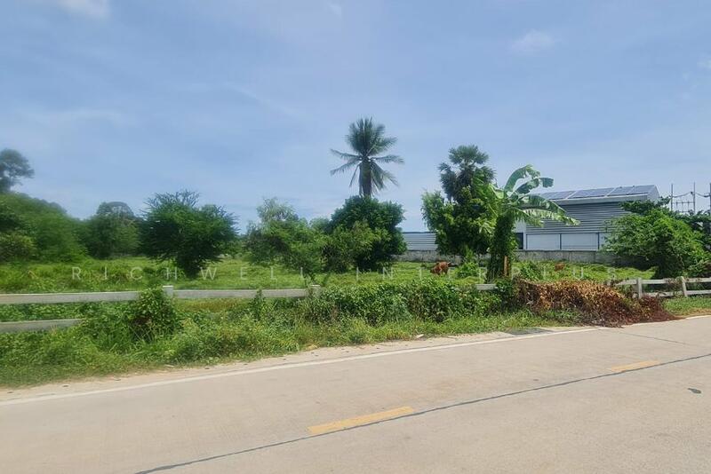 Land for sale in Huai Yai, Pattaya, 9 rai, divided into 4-5 rai, adjacent to 2 roads,, Chon Buri (Pattaya), Huai Yai, Bang Lamung (Pattaya), Chon Buri (Pattaya), , 15,012 sqm, Land For Sale, by RICHWELL INTERPLUS, 11866860 - DDproperty.com