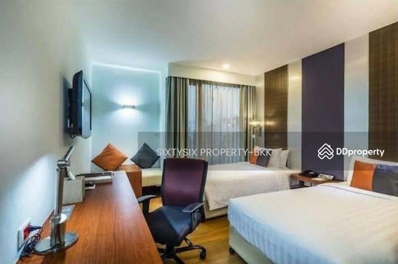 For Sale - Commercial/Shophouse for Sale at Hotel sukhumvit, Bangkok
