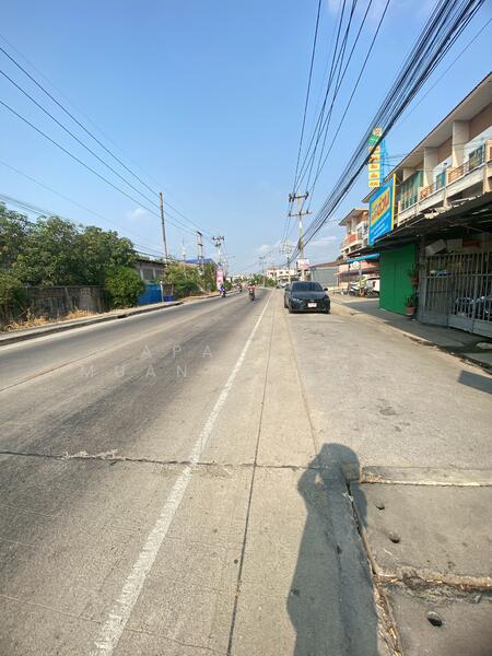 ขายอาคารพาณิชย์ 3 ชั้น หลังมุม เอกทวีคูณ ถนนเศรษฐกิจ-คลองครุ ติด7-11 ปล่อยเช่าได้ยาวๆ ทำเลดีมาก, Samut Sakhon, Tha-Sai, Muang Samut Sakhon, Samut Sakhon, 3 Bedrooms, 136 sqm, Townhouse For Sale, by Apaporn Muanthorani, 11867536 - DDproperty.com