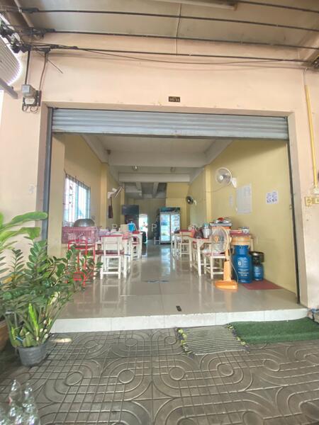 ขายอาคารพาณิชย์ 3 ชั้น หลังมุม เอกทวีคูณ ถนนเศรษฐกิจ-คลองครุ ติด7-11 ปล่อยเช่าได้ยาวๆ ทำเลดีมาก, สมุทรสาคร, ท่าทราย, เมืองสมุทรสาคร, สมุทรสาคร, 136 ตร.ม., ทาวน์เฮ้าส์ ขาย, โดย Apaporn Muanthorani, 11867536 - DDproperty.com