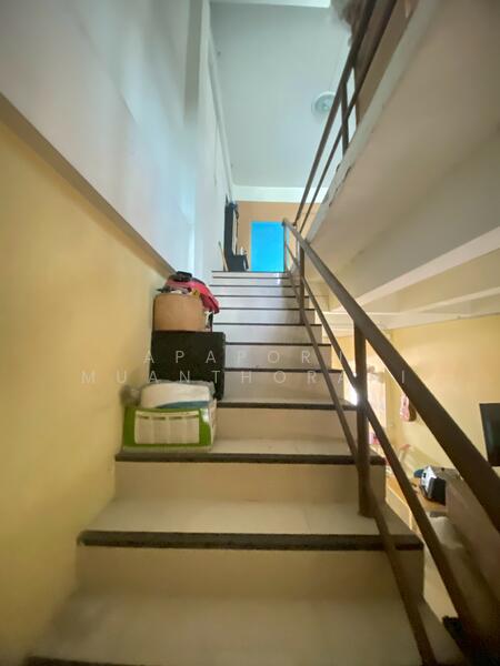 ขายอาคารพาณิชย์ 3 ชั้น หลังมุม เอกทวีคูณ ถนนเศรษฐกิจ-คลองครุ ติด7-11 ปล่อยเช่าได้ยาวๆ ทำเลดีมาก, Samut Sakhon, Tha-Sai, Muang Samut Sakhon, Samut Sakhon, 3 Bedrooms, 136 sqm, Townhouse For Sale, by Apaporn Muanthorani, 11867536 - DDproperty.com