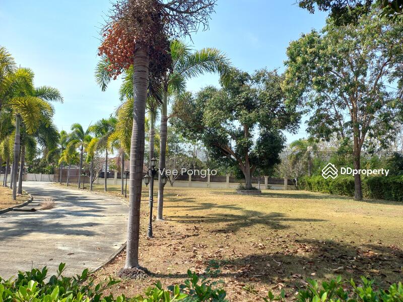 For Sale - Exclusive Estate for Sale or Rent in Thap Tai Hua Hin, Prachuap Khiri Khan