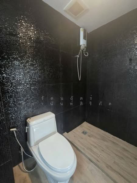 The IRIS Rama 9-Srinakarin, Bangkok, Srinakarin Road, Suan Luang, Suan Luang, Bangkok, 3 Bedrooms, 106 sqm, Condo For Rent, by รัตนฉัตร์ ชยานันท์สิริภัค, 11867680 - DDproperty.com