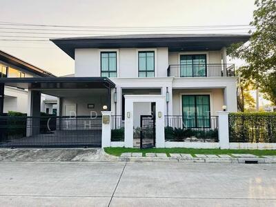 ขาย - Setthasiri Pattanakarn : เศรษฐสิริ พัฒนาการ, กรุงเทพ