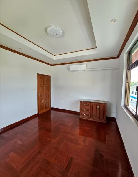 ทำเล MRT มหาดไทย ซ.ลาดพร้าว 93 ให้เช่าบ้านเดี่ยว 3 ชั้น เนื้อที่เยอะ 7 นอน จดบริษัทได้ พร้อมอยู่, กรุงเทพ, ลาดพร้าว, คลองเจ้าคุณสิงห์, วังทองหลาง, กรุงเทพ, 800 ตร.ม., บ้านเดี่ยว ให้เช่า, โดย บุษบา รัตนวงษ์ชัย, 11868292 - DDproperty.com