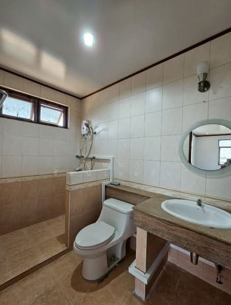 ทำเล MRT มหาดไทย ซ.ลาดพร้าว 93 ให้เช่าบ้านเดี่ยว 3 ชั้น เนื้อที่เยอะ 7 นอน จดบริษัทได้ พร้อมอยู่, กรุงเทพ, ลาดพร้าว, คลองเจ้าคุณสิงห์, วังทองหลาง, กรุงเทพ, 800 ตร.ม., บ้านเดี่ยว ให้เช่า, โดย บุษบา รัตนวงษ์ชัย, 11868292 - DDproperty.com