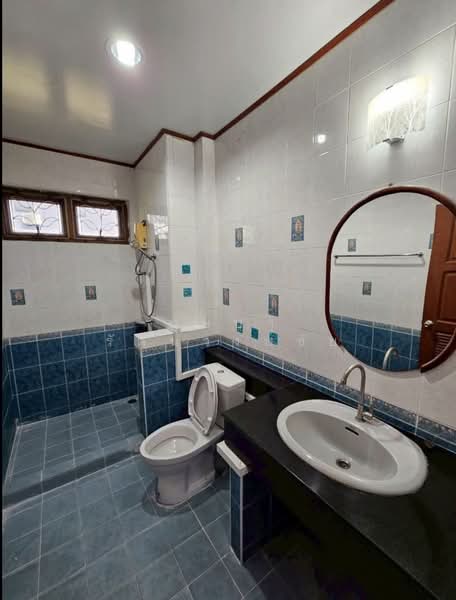 ทำเล MRT มหาดไทย ซ.ลาดพร้าว 93 ให้เช่าบ้านเดี่ยว 3 ชั้น เนื้อที่เยอะ 7 นอน จดบริษัทได้ พร้อมอยู่, กรุงเทพ, ลาดพร้าว, คลองเจ้าคุณสิงห์, วังทองหลาง, กรุงเทพ, 800 ตร.ม., บ้านเดี่ยว ให้เช่า, โดย บุษบา รัตนวงษ์ชัย, 11868292 - DDproperty.com