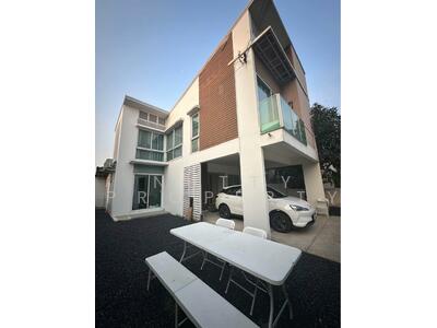 ขาย - Home Place The Park Wongwan – Rama 9 : โฮมเพลส เดอะ พาร์ค วงแหวน – พระราม 9, กรุงเทพ