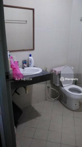 ขาย - Townhouse For Sale Closed To The Turkish Embassy, กรุงเทพ