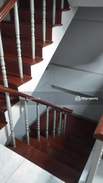 ขาย - Townhouse For Sale Closed To The Turkish Embassy, กรุงเทพ
