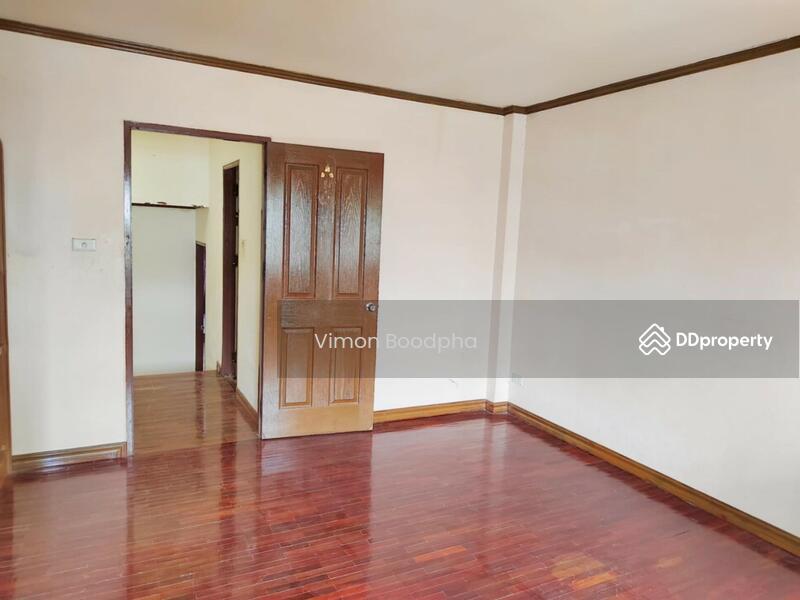 For Sale - Sirinthep Village 9, Bangkok