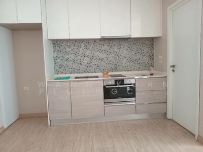 For Sale - The Room Sukhumvit 21, Bangkok