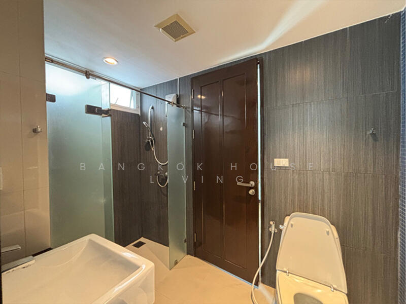 Richmond Hills Residence : ริชมอนด์ ฮิลส์ เรสซิเด้นซ์, กรุงเทพ, ซ.ทองหล่อ25, คลองตันเหนือ, วัฒนา, กรุงเทพ, 180 ตร.ม., คอนโด ให้เช่า, โดย Bangkok House Living, 11870051 - DDproperty.com