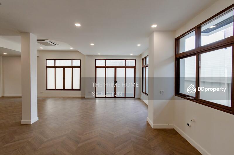 For Sale - Sirithawara Village, Bangkok