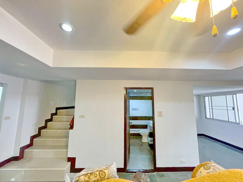 ให้เช่า - โฮมออฟฟิศ Home Office รัชดา-ลาดพร้าว, กรุงเทพ