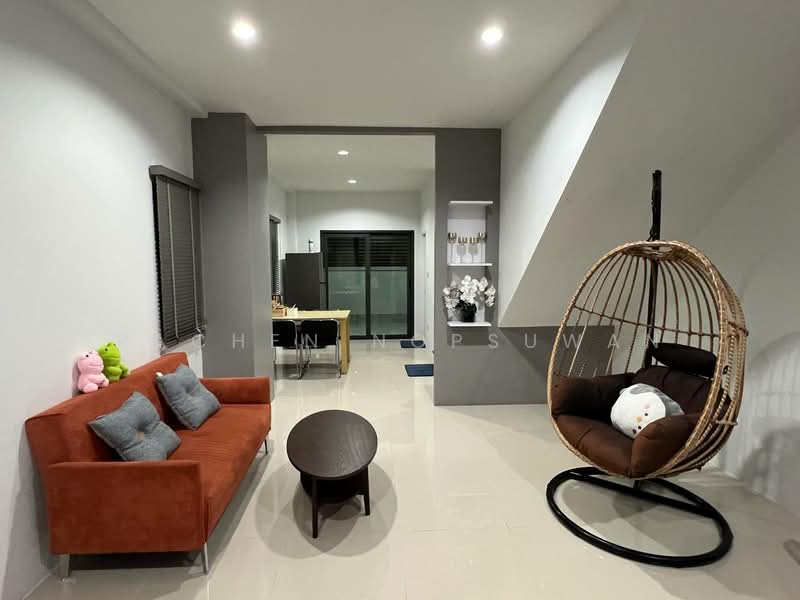 บ้านเช่าหาดใหญ่พร้อมเฟอร์นิเจอร์, Songkhla, Hat-Yai, Hat Yai, Songkhla, 2 Bedrooms, 180 sqm, Townhouse For Rent, by Rachen Nopsuwan, 11870576 - DDproperty.com
