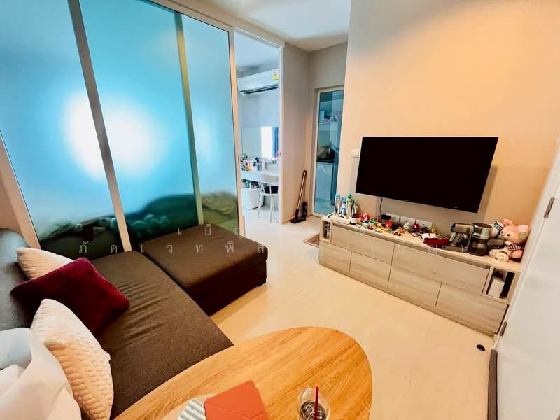 Aspire Erawan, Samut Prakan, Sukhumvit, Pak Nam, Muang Samut Prakarn, Samut Prakan, 1 Bedroom, 30 sqm, Condo For Sale, by Benchawarin Pakkawetppisit, 11870908 - DDproperty.com