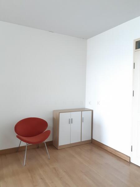 Supalai Park Srinakarin, Bangkok, 688 Srinakarin Road, Nong Bon, Prawet, Bangkok, Studio, 37 sqm, Condo For Rent, by Agentbkk, 11871146 - DDproperty.com