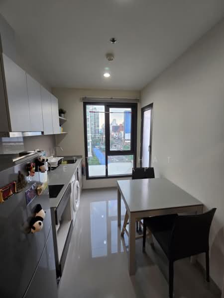 Centric Huai Khwang Station, Bangkok, - Ratchadaphisek Road, Huai Khwang, Huai Khwang, Bangkok, 1 Bedroom, 32 sqm, Condo For Sale, by Sitthiphat Leelaprapakorn, 11871277 - ห้องครัว,ห้องซักผ้า - DDproperty.com