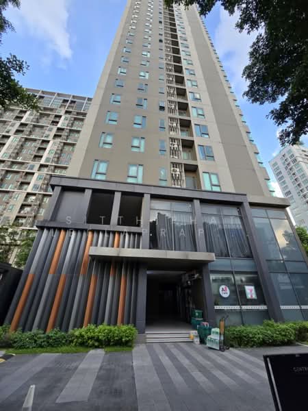 Centric Huai Khwang Station, Bangkok, - Ratchadaphisek Road, Huai Khwang, Huai Khwang, Bangkok, 1 Bedroom, 32 sqm, Condo For Sale, by Sitthiphat Leelaprapakorn, 11871277 - ด้านหน้าอาคาร - DDproperty.com
