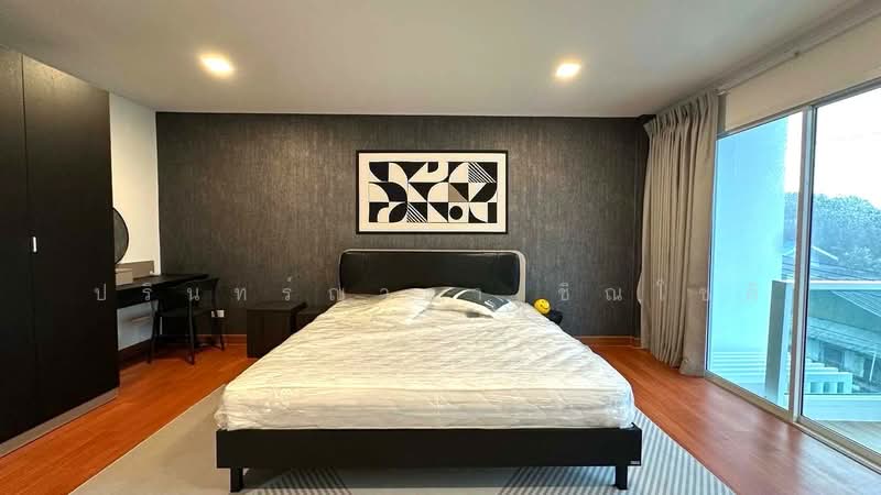 Modern Life On Nut 46 - Srinakarin 36, Bangkok, Suan Luang, Suan Luang, Bangkok, 4 Bedrooms, 185 sqm, Townhouse For Rent, by ปรินทร์ญาดา ชิณโชติ, 11871311 - DDproperty.com