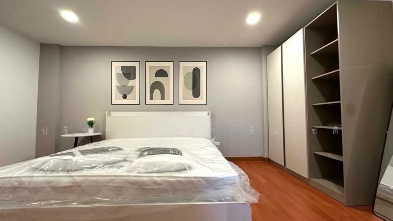 Modern Life On Nut 46 - Srinakarin 36, Bangkok, Suan Luang, Suan Luang, Bangkok, 4 Bedrooms, 185 sqm, Townhouse For Rent, by ปรินทร์ญาดา ชิณโชติ, 11871311 - DDproperty.com