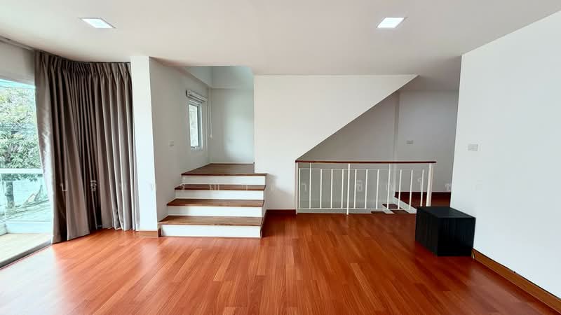 Modern Life On Nut 46 - Srinakarin 36, Bangkok, Suan Luang, Suan Luang, Bangkok, 4 Bedrooms, 185 sqm, Townhouse For Rent, by ปรินทร์ญาดา ชิณโชติ, 11871311 - DDproperty.com