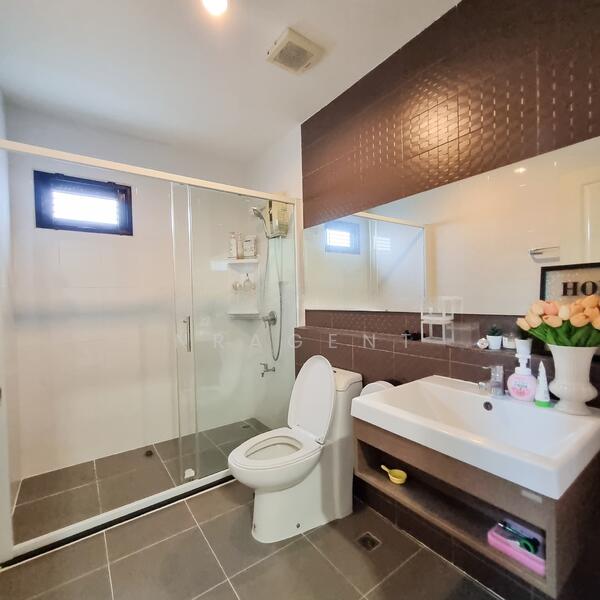 Patio Srinakarin-Rama 9, Bangkok, Krungthep Kreetha Road, Hua Mak, Bang Kapi, Bangkok, 3 Bedrooms, 160 sqm, Townhouse For Sale, by NRagent, 11871373 - DDproperty.com