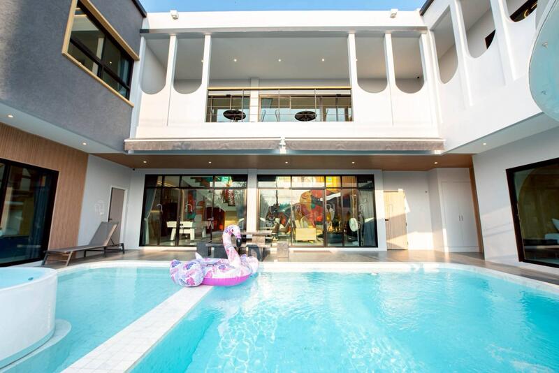 พัทยาฝั่งเขา - ห้วยใหญ่ - ชากนอก ตำบลห้วยใหญ่ อำเภอบางละมุง จังหวัดชลบุรี, Chon Buri (Pattaya), ห้วยใหญ่ - พัทยา, Huai Yai, Bang Lamung (Pattaya), Chon Buri (Pattaya), 5 Bedrooms, 378 sqm, Villa For Sale, by Nichapa Phiachan, 11871958 - DDproperty.com