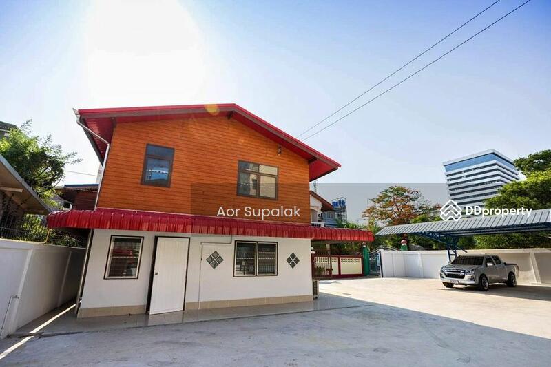 For Rent - Single House for Rent in Sukhumvit 49/14, Bangkok