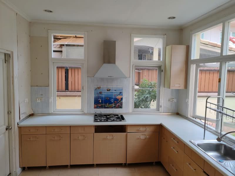 หมู่บ้าน ภัสสร 11 บ้านเดี่ยว ประชาชื่น, Bangkok, งามวงศ์วาน, Thung Song Hong, Lak Si, Bangkok, 4 Bedrooms, 550 sqm, Single Detached House For Sale, by Somsak Wongsrinoppakun, 11872822 - DDproperty.com