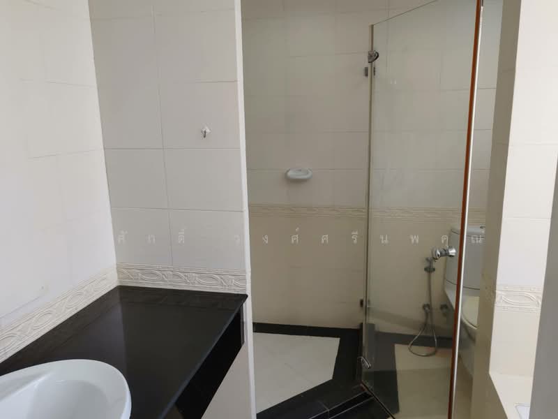 หมู่บ้าน ภัสสร 11 บ้านเดี่ยว ประชาชื่น, Bangkok, งามวงศ์วาน, Thung Song Hong, Lak Si, Bangkok, 4 Bedrooms, 550 sqm, Single Detached House For Sale, by Somsak Wongsrinoppakun, 11872822 - DDproperty.com