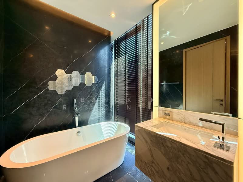 The Monument Thonglor, Bangkok, 998 Thonglor Road, Khlong Tan Nua, Watthana, Bangkok, 2 Bedrooms, 125 sqm, Condo For Rent, by Bangkok Residential, 11873071 - DDproperty.com