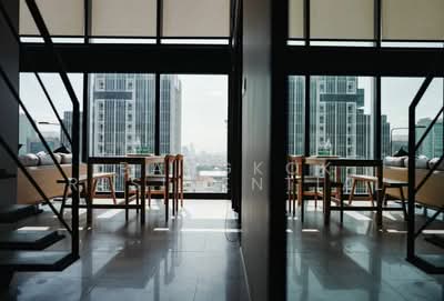 For Rent - The Lofts Silom, Bangkok