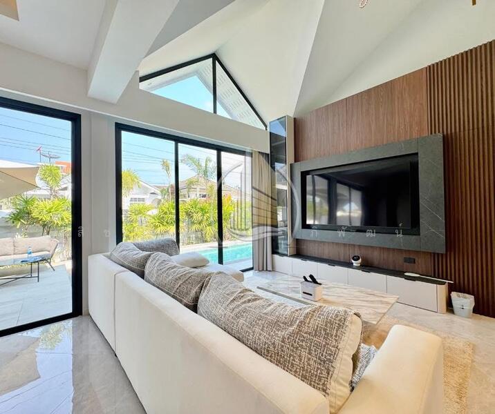 Jomtien Condotel and Village, Chon Buri (Pattaya), 318/39 Thappraya Rd, Nong Pru, Bang Lamung (Pattaya), Chon Buri (Pattaya), 4 Bedrooms, 268 sqm, Condo For Rent, by สิชา บุญธนาภิพัฒน์, 11873258 - DDproperty.com