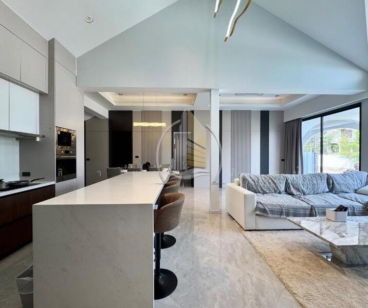 Jomtien Condotel and Village, Chon Buri (Pattaya), 318/39 Thappraya Rd, Nong Pru, Bang Lamung (Pattaya), Chon Buri (Pattaya), 4 Bedrooms, 268 sqm, Condo For Rent, by สิชา บุญธนาภิพัฒน์, 11873258 - DDproperty.com