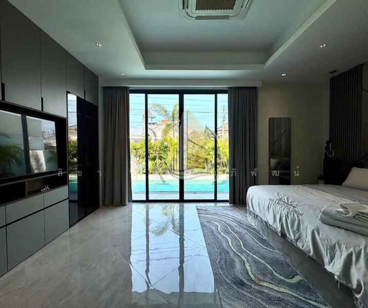 Jomtien Condotel and Village, Chon Buri (Pattaya), 318/39 Thappraya Rd, Nong Pru, Bang Lamung (Pattaya), Chon Buri (Pattaya), 4 Bedrooms, 268 sqm, Condo For Rent, by สิชา บุญธนาภิพัฒน์, 11873258 - DDproperty.com