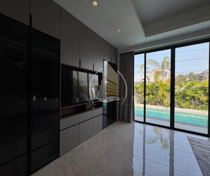 Jomtien Condotel and Village, Chon Buri (Pattaya), 318/39 Thappraya Rd, Nong Pru, Bang Lamung (Pattaya), Chon Buri (Pattaya), 4 Bedrooms, 268 sqm, Condo For Rent, by สิชา บุญธนาภิพัฒน์, 11873258 - DDproperty.com