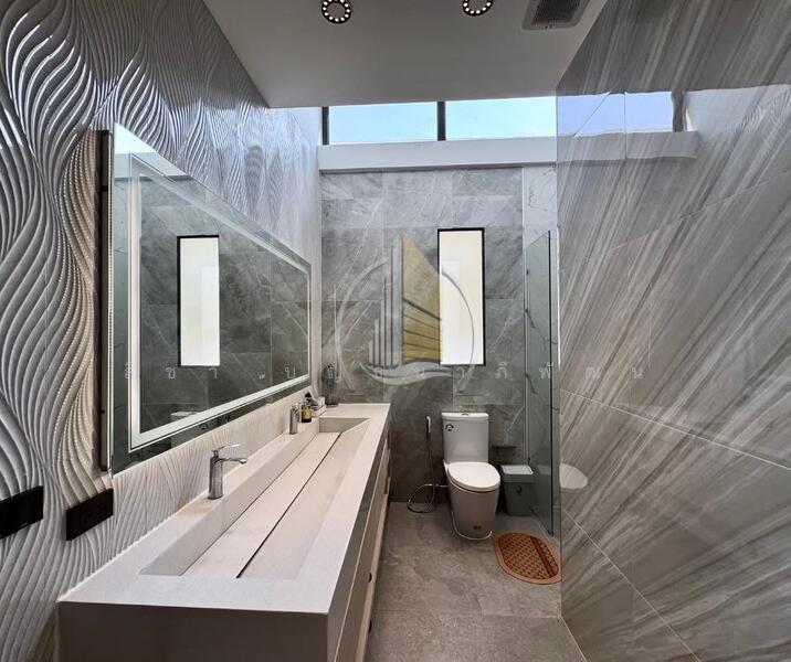 Jomtien Condotel and Village, Chon Buri (Pattaya), 318/39 Thappraya Rd, Nong Pru, Bang Lamung (Pattaya), Chon Buri (Pattaya), 4 Bedrooms, 268 sqm, Condo For Rent, by สิชา บุญธนาภิพัฒน์, 11873258 - DDproperty.com