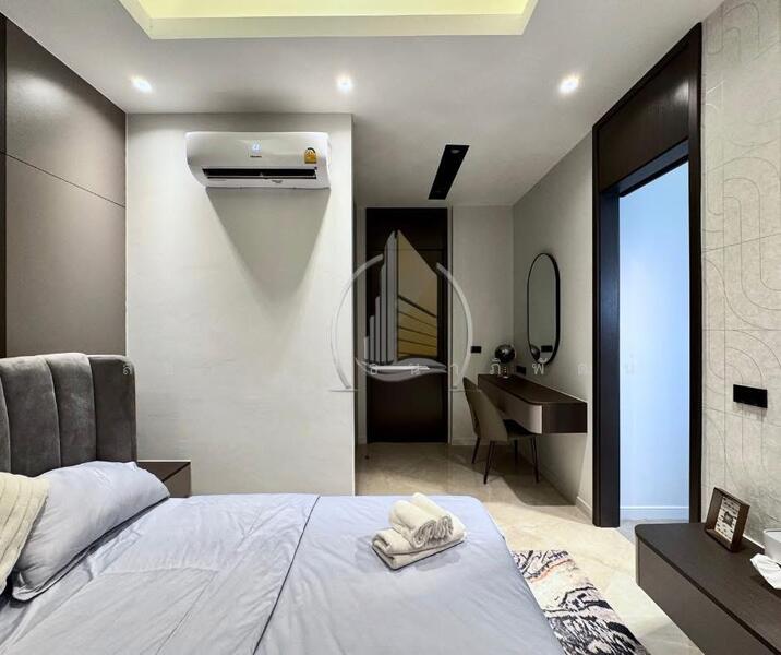 Jomtien Condotel and Village : จอมเทียน คอนโดเทล แอนด์ วิลเลจ, ชลบุรี, 318/39 ถ.ทัพพระยา, หนองปรือ, บางละมุง, ชลบุรี, 268 ตร.ม., คอนโด ให้เช่า, โดย สิชา บุญธนาภิพัฒน์, 11873258 - DDproperty.com