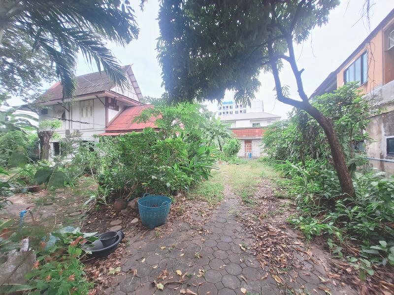 For Sale - HI Rise Ratchayothin Station, Bangkok